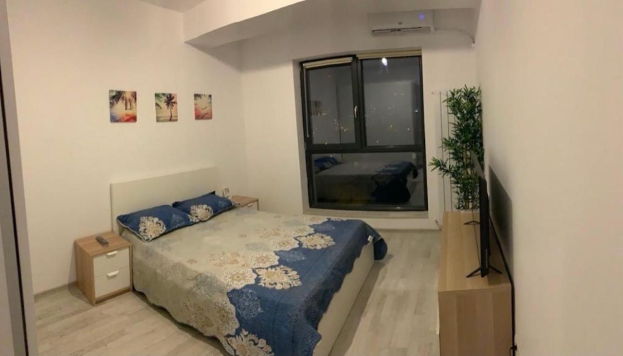 Retreat Luxury Apartment Near Presidential Palace Бухарест Экстерьер фото
